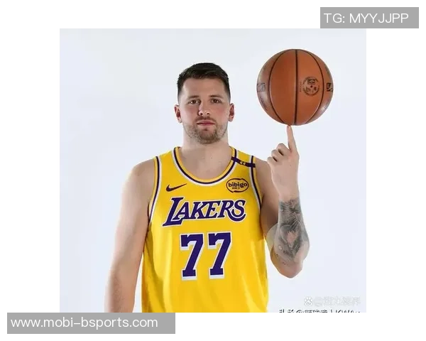 开拓者媒体人称里夫斯状态出色湖人队在东契奇与老詹归来后实力不容小觑 开拓者媒体人称里夫斯状态出色湖人队在东契奇与老詹归来后实力不容小觑